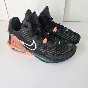 Nike‎ LeBron Witness 6 Shoes Mens Size 7.5 Basketball CZ4052-001 Sneakers